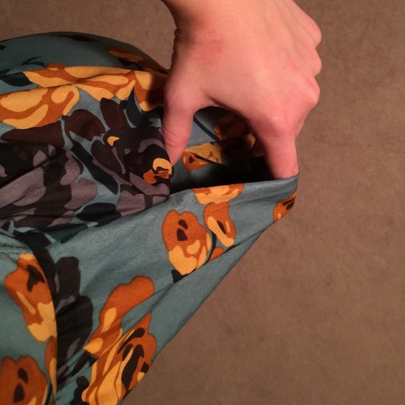 Dress (mini) - Picture 4 of 4